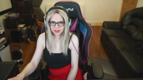Snapshot of kelseycobalt chatting on January 1, 2:30 am kelseycobalt online show from January 1, 2:30 am