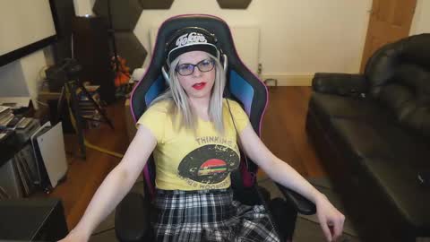 Snapshot of kelseycobalt chatting on February 23, 8:22 pm kelseycobalt online show from February 23, 8:22 pm