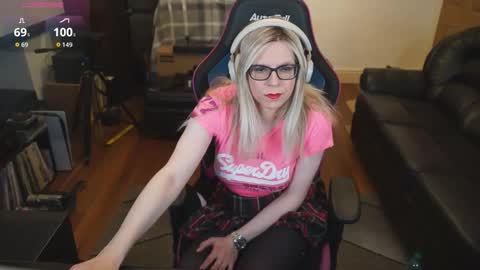 kelseycobalt online show from October 27, 8:35 pm