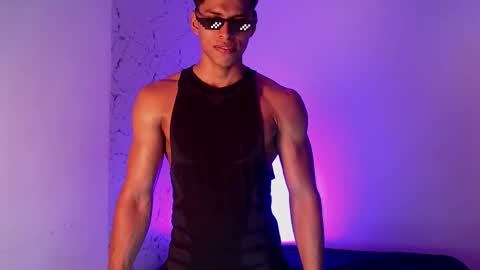 ken__owensx online show from February 6, 6:44 pm