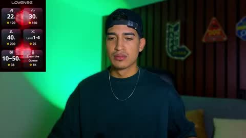 ken_blaker online show from October 30, 9:11 am