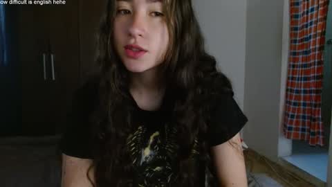 Snapshot of kendal_di chatting on February 19, 12:00 pm kendal_di online show from February 19, 12:00 pm