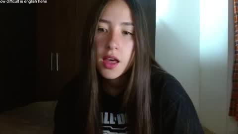 Snapshot of kendal_di chatting on February 24, 11:30 pm kendal_di online show from February 24, 11:30 pm