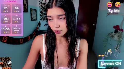 Carolina  online show from October 30, 2:18 pm