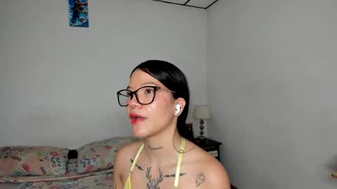 Kendal online show from February 13, 2:35 pm