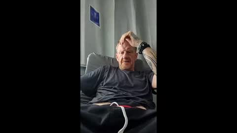 kendall21978 online show from April 24, 6:43 pm