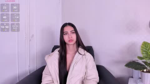    online show from October 13, 12:05 pm