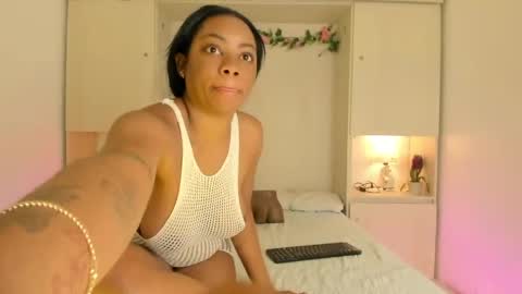 Kendal online show from April 2, 12:14 pm