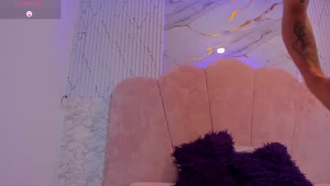 Kendall and Taylor online show from January 26, 2:45 am