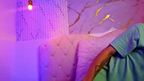 Kendall and Taylor online show from March 10, 3:33 am