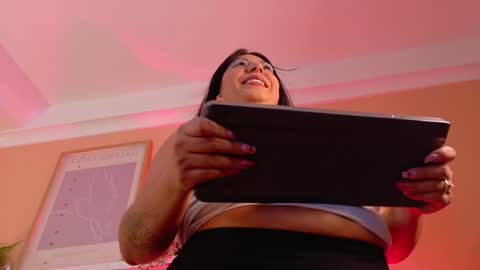   online show from November 12, 10:15 am