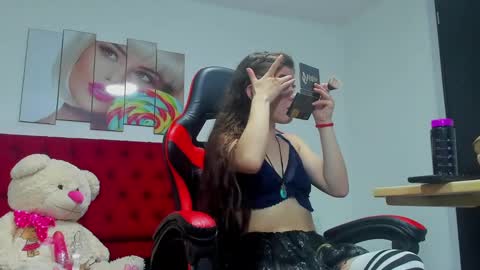 KENDALYENER online show from March 4, 2:42 pm