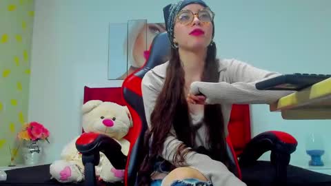 KENDALYENER online show from March 5, 6:34 pm