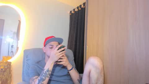 kendel_dimitri online show from January 31, 5:30 am