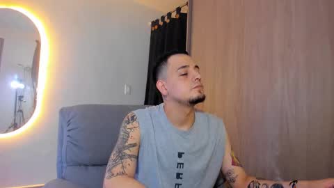 kendel_dimitri online show from February 24, 5:00 am