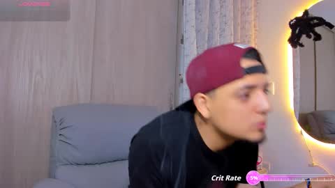 Snapshot of kendel_dimitri chatting on October 13, 2:44 am kendel_dimitri online show from October 13, 2:44 am