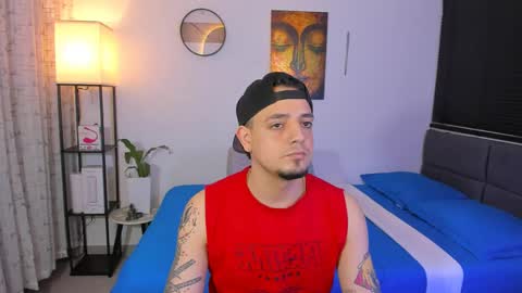 kendel_dimitri online show from May 13, 2:09 am