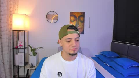 kendel_dimitri online show from May 15, 3:57 am