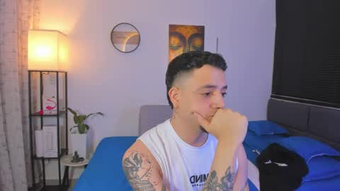 kendel_dimitri online show from May 18, 4:07 am