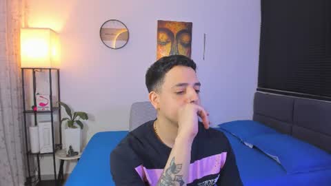 kendel_dimitri online show from June 23, 3:15 am