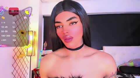Kendra Bailey online show from May 22, 10:37 pm