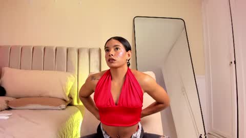 Lu online show from July 4, 4:02 pm