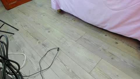 Snapshot of kendra_london chatting on February 21, 11:22 am Kendra London online show from February 21, 11:22 am