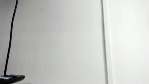 Snapshot of kendra_london chatting on March 12, 11:16 am Kendra London online show from March 12, 11:16 am