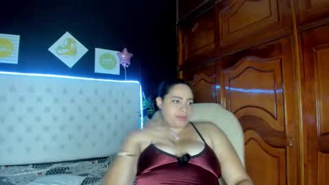 Snapshot of kendra_santos chatting on March 21, 3:11 am kendra_santos online show from March 21, 3:11 am