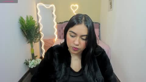 Snapshot of kendra_tay chatting on January 8, 3:29 am kendra online show from January 8, 3:29 am