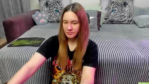 Kendra online show from March 23, 11:31 pm