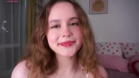 Kira online show from May 17, 10:39 pm
