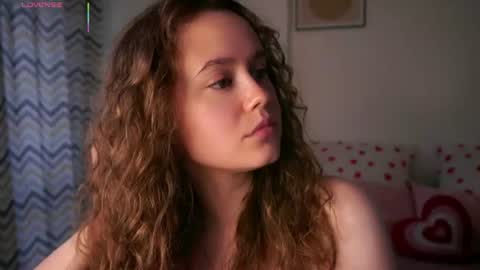 Kira online show from June 26, 1:10 am