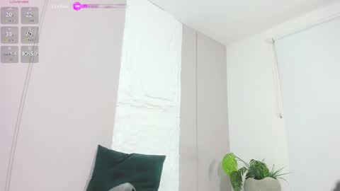 Kenia  online show from December 26, 12:49 pm