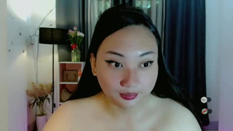 Snapshot of kennaxx69 chatting on May 22, 12:51 am kennaxx69 online show from May 22, 12:51 am