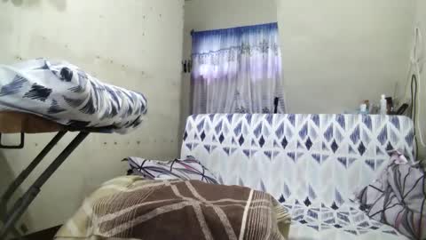 jeanny online show from October 24, 5:04 am