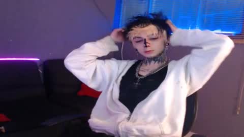 kenny online show from December 2, 3:07 pm