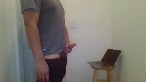 Snapshot of kennygrogers chatting on April 20, 12:02 am kennygrogers online show from April 20, 12:02 am