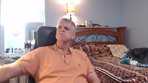 Snapshot of kent_ham chatting on February 15, 1:10 am kent_ham online show from February 15, 1:10 am