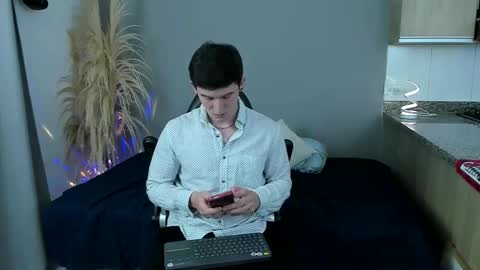 Santiago online show from March 6, 5:37 am