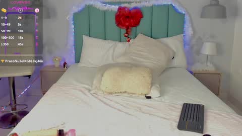 kentha_mitchells online show from December 15, 4:59 pm