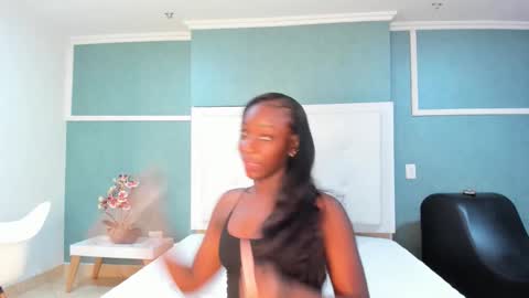 Snapshot of kentha_mitchells chatting on September 30, 10:53 am kentha_mitchells online show from September 30, 10:53 am