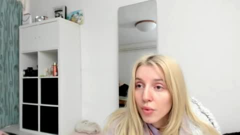 Kenzie online show from May 10, 1:49 pm