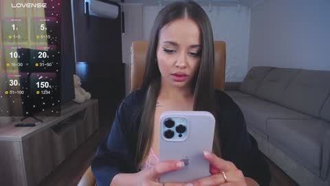 Snapshot of kerelai chatting on September 26, 10:08 am Kerelai online show from September 26, 10:08 am