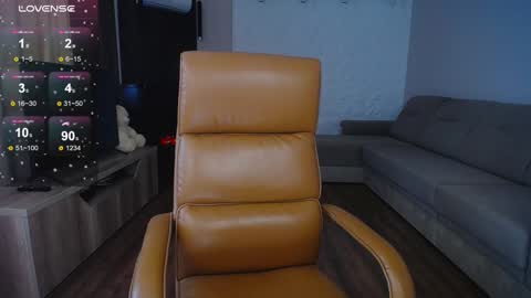 Snapshot of kerelai chatting on October 3, 9:50 am Kerelai online show from October 3, 9:50 am