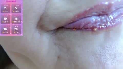 K E R L Y online show from September 25, 6:55 pm