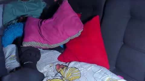 Snapshot of kerlysmith24 chatting on February 24, 8:34 am Kerlysmith24 online show from February 24, 8:34 am