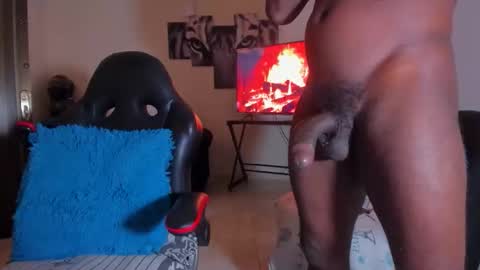 Snapshot of kerlysmith24 chatting on March 19, 5:39 pm Kerlysmith24 online show from March 19, 5:39 pm