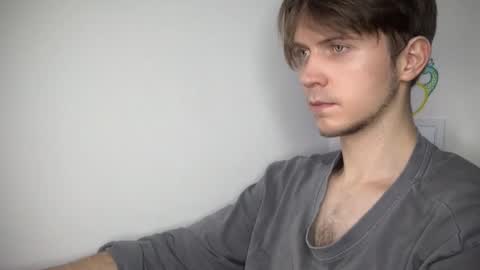 Kero online show from November 4, 9:03 pm