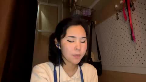 Jenny  online show from May 9, 10:09 am